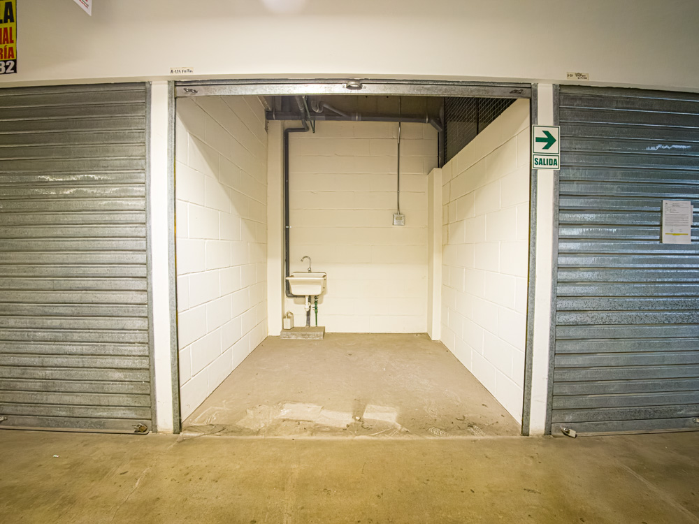 Local comercial de 6 m² en Bellavista — foto 2