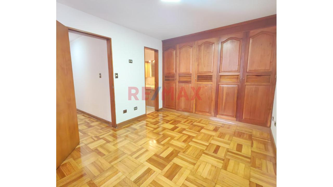 Departamento de 2 dormitorios en San Isidro, 71 m² — foto 3
