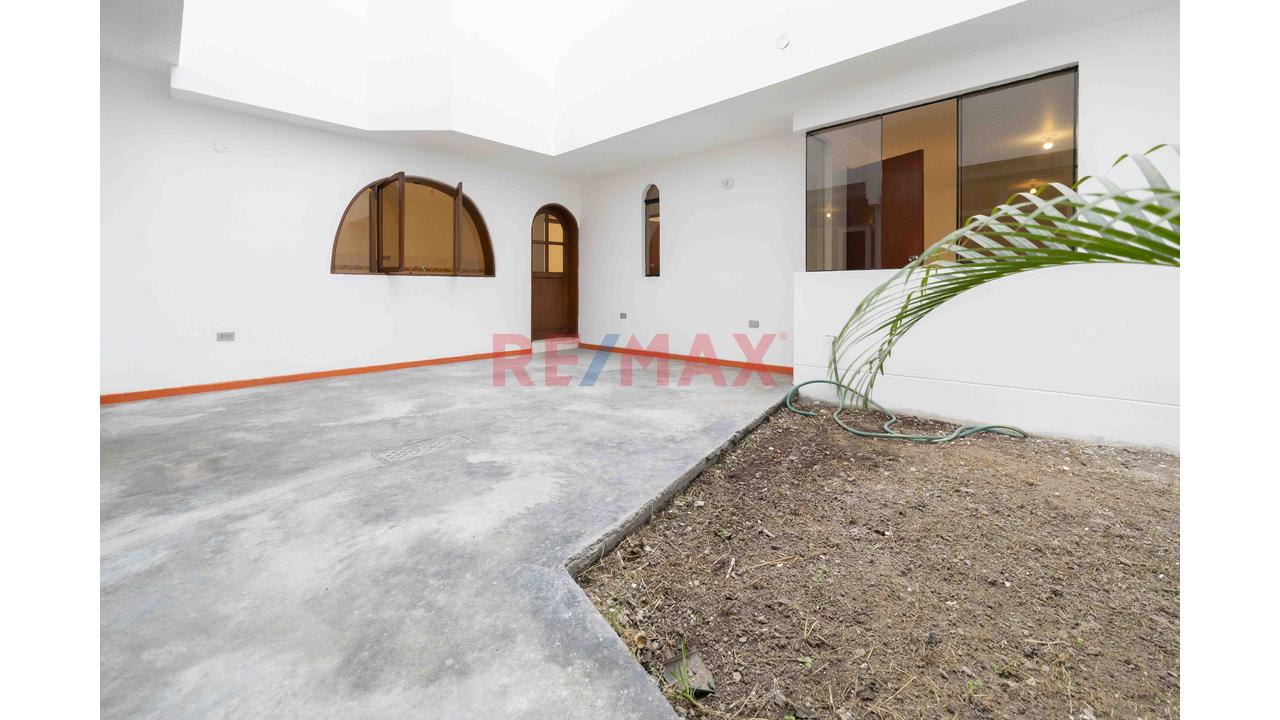 Departamento de 3 dormitorios en La Molina, 216 m² — foto 2