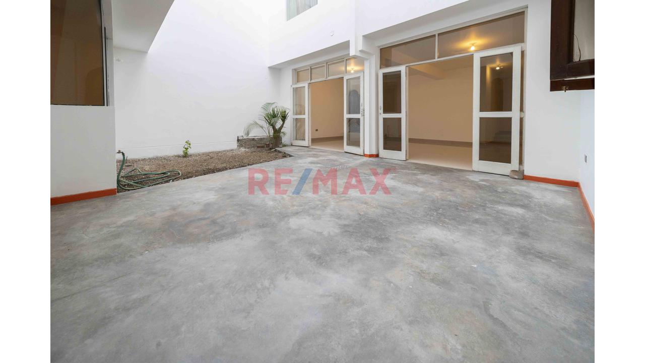 Departamento de 3 dormitorios en La Molina, 216 m² — foto 5