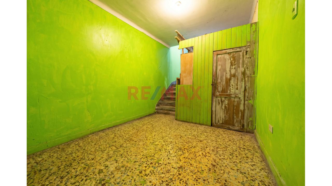Casa de 21 dormitorios en Callao, 843 m² — foto 3