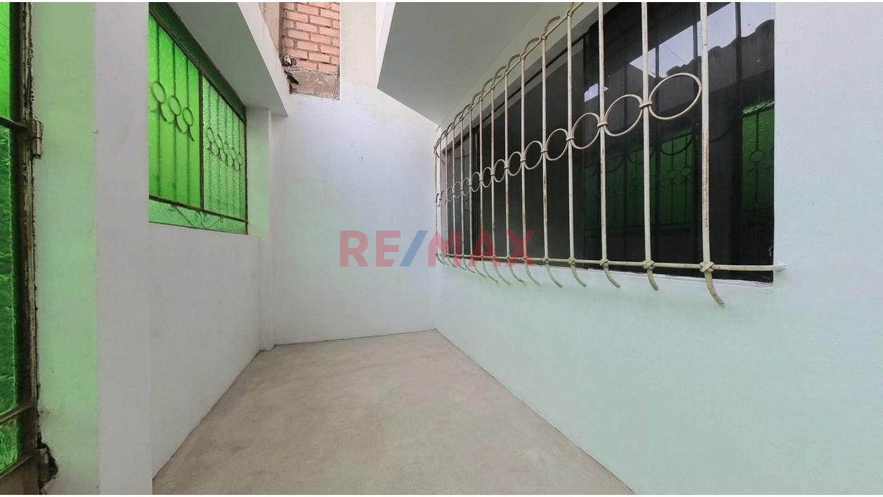 Casa de 7 dormitorios en Comas, 280 m² — foto 4