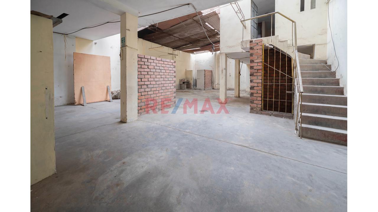 Local comercial de 106 m² en Callao — foto 3