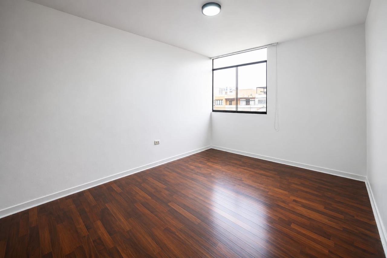 Departamento de 4 dormitorios en Lima, 97 m² — foto 5