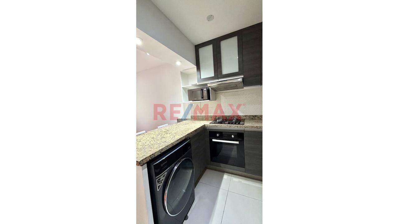 Departamento de 2 dormitorios en Surquillo, 51 m² — foto 2