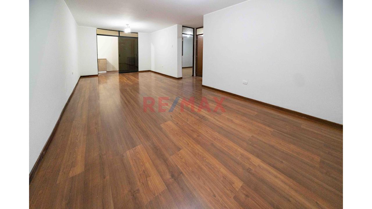 Departamento de 2 dormitorios en San Juan de Lurigancho, 93 m² — foto 3