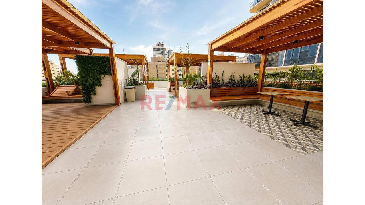 Departamento de 1 dormitorio en Miraflores, 79 m²