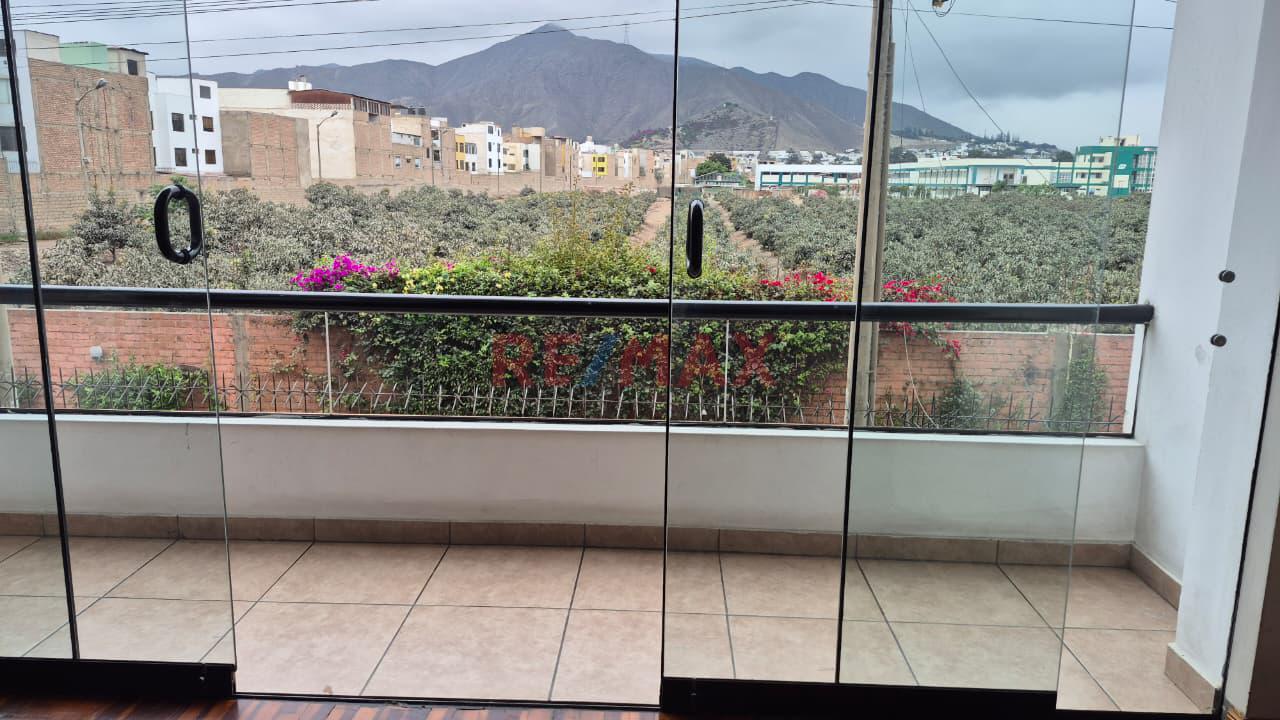 Departamento de 2 dormitorios en La Molina, 101 m²