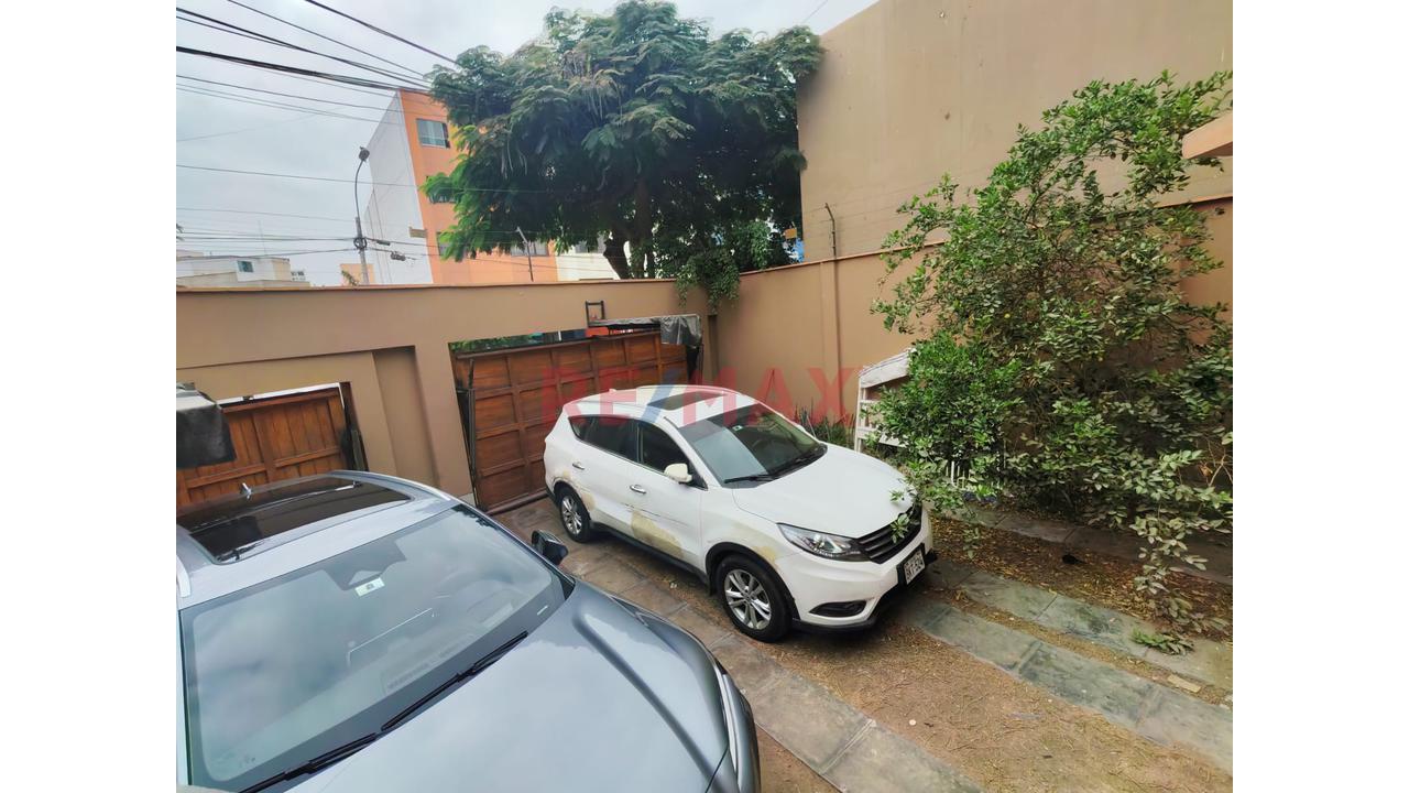 Departamento de 5 dormitorios en San Borja, 258 m²