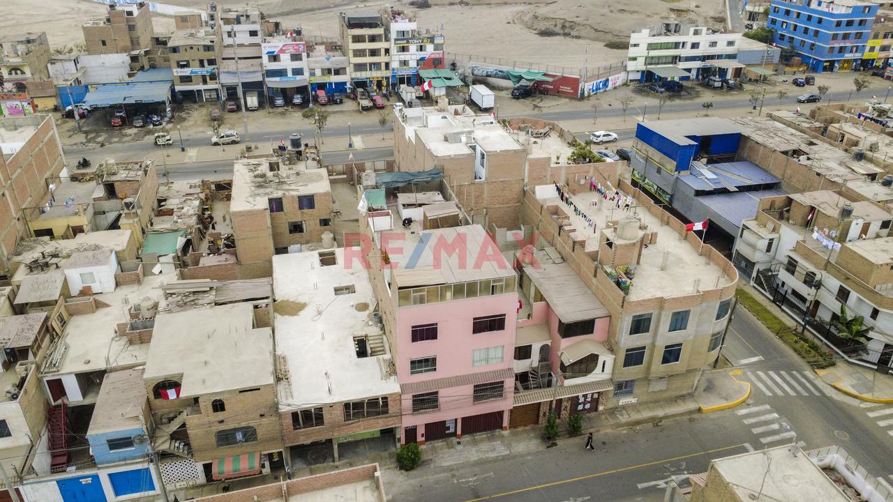 Casa de 3 dormitorios en Callao, 586 m² — foto 2
