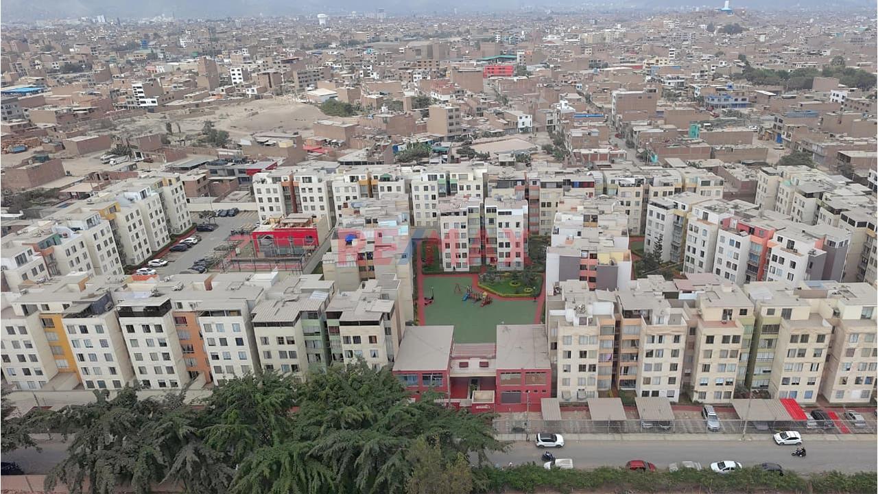 Departamento de 4 dormitorios en San Martin de Porres, 79 m²