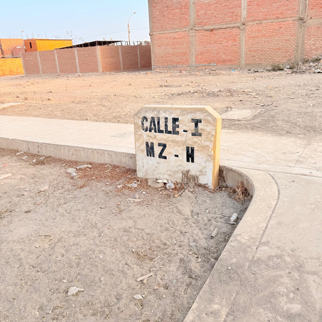 Terreno de 120 m² en Puente Piedra — foto 2