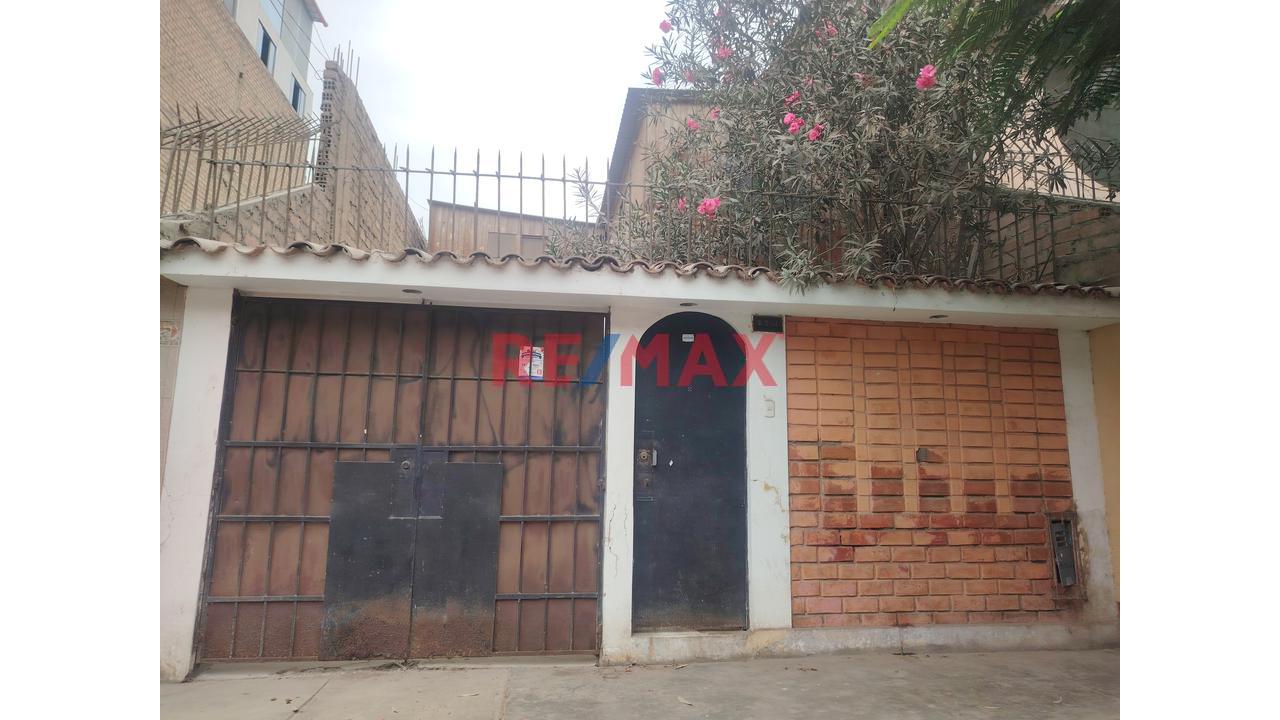 Casa de 3 dormitorios en San Martin de Porres, 90 m²