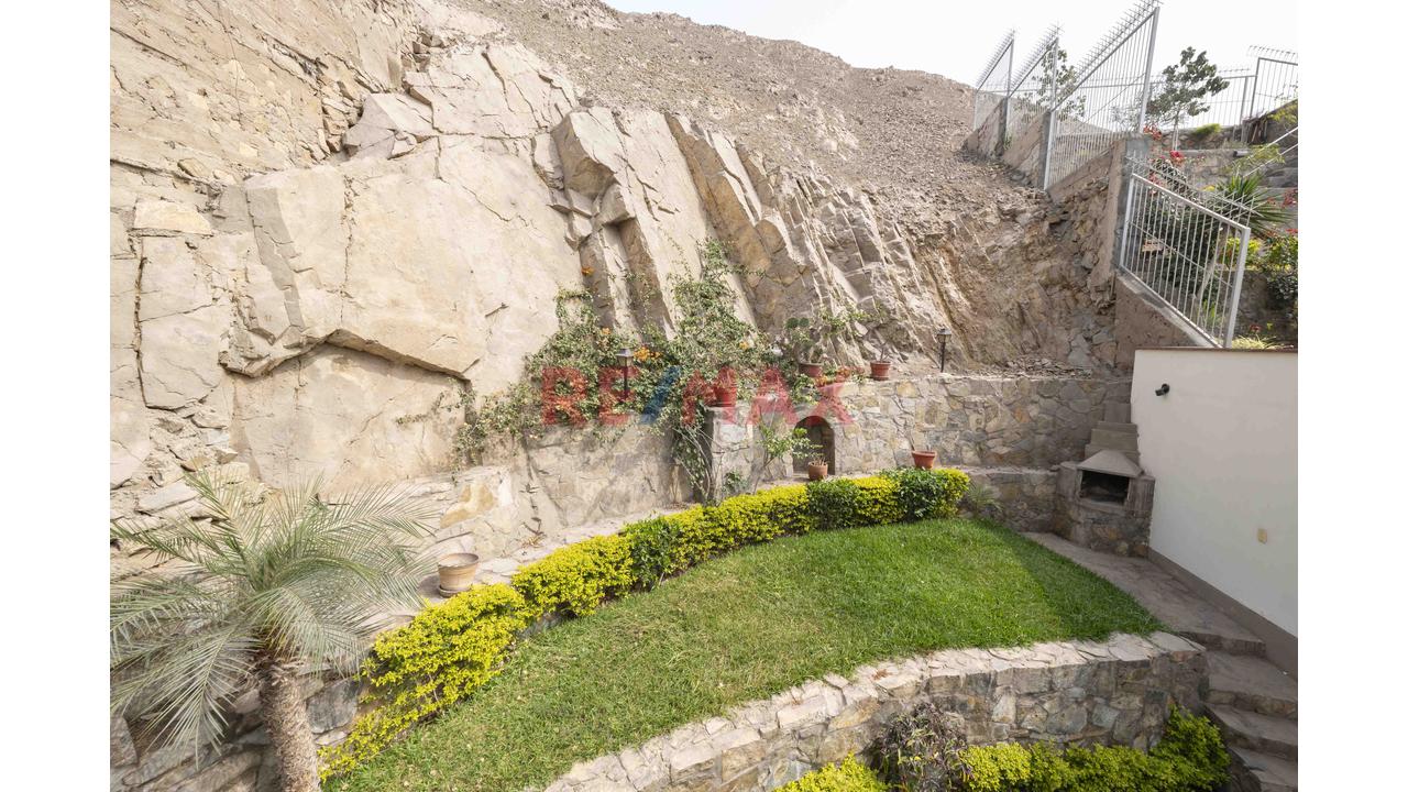 Casa de 4 dormitorios en La Molina, 158 m²