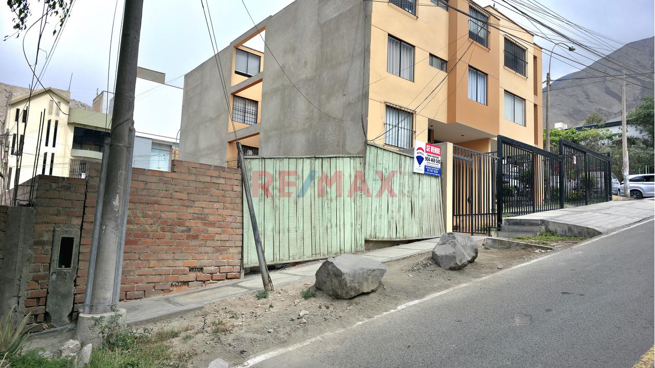 Terreno de 180 m² en La Molina — foto 3