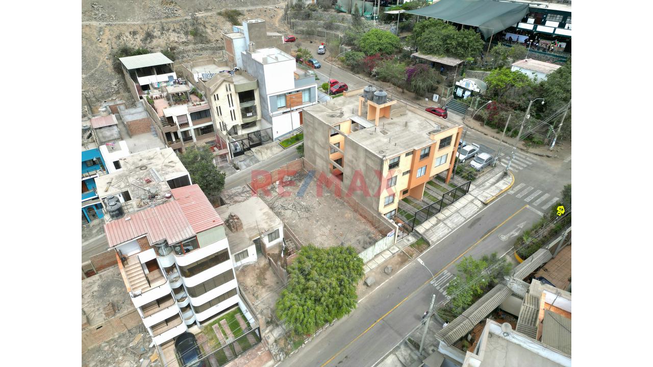 Terreno de 180 m² en La Molina — foto 4