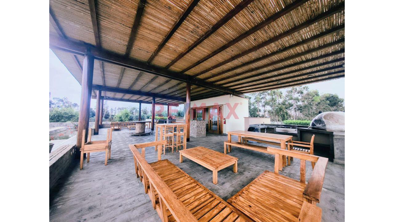 Terreno de 1 m² en Cerro Azul — foto 2