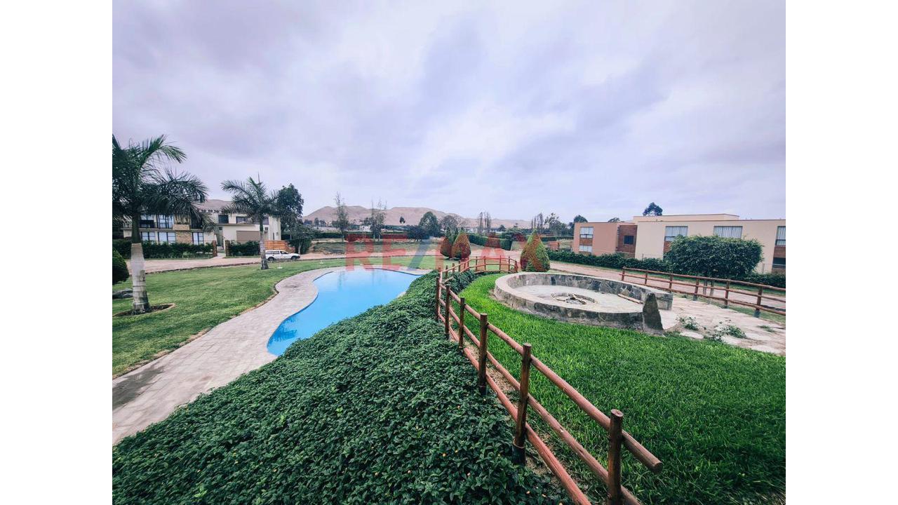 Terreno de 1 m² en Cerro Azul — foto 4