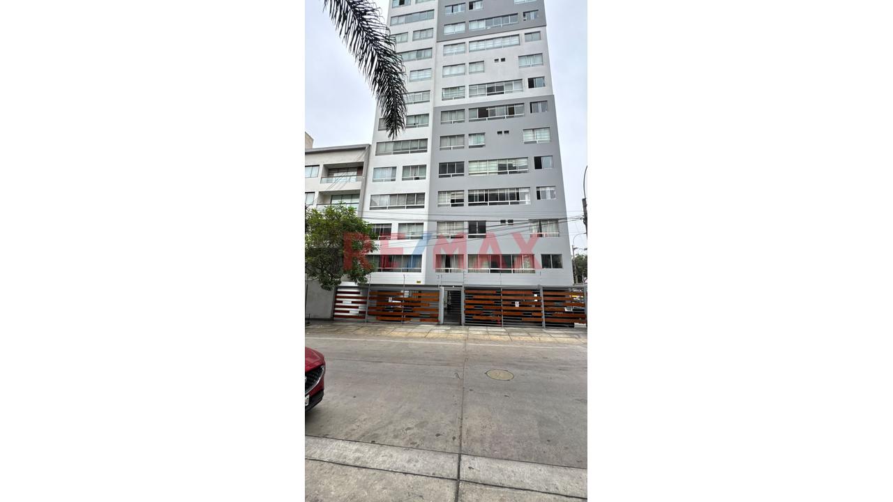 Departamento de 3 dormitorios en Surquillo, 96 m²